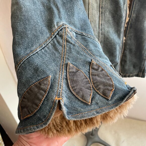 Vintage Faded Glory Penny Lane inspired jean jacket w/apliqué & removable lining - Picture 4 of 15